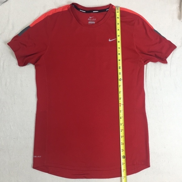Nike running Dri fit Short sleeved Tee - Picture 5 of 8